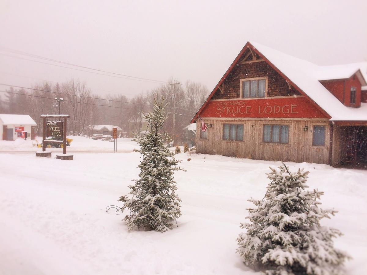Adirondack Spruce Lodge Wilmington Eksteriør billede